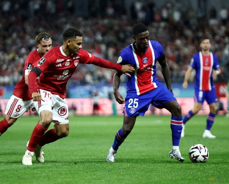 Ferran Torres scores again as PSG earn first Ligue 1 win of the season