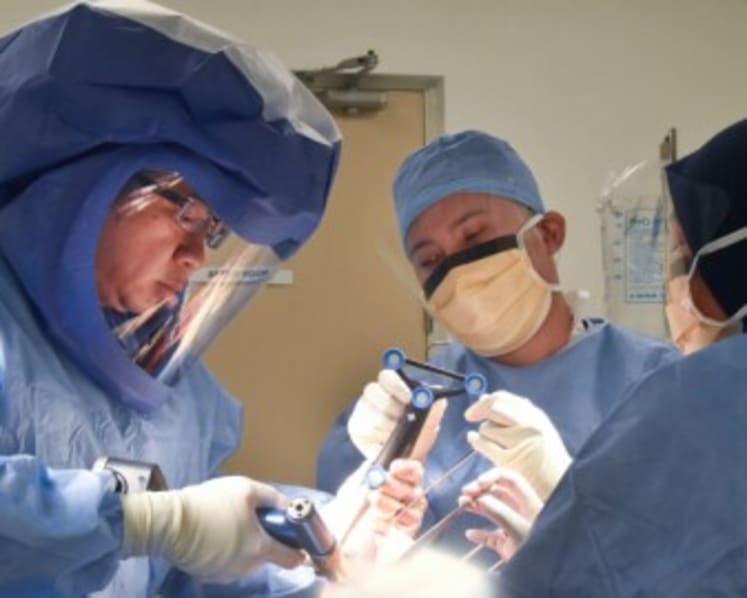 New Handheld Robotic Technology Powers Knee Surgery at Thomson Hospital 