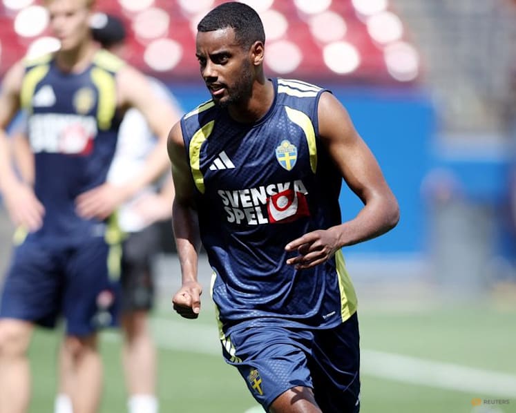 Sweden strike force faces tough Tunisia test in World Cup opener