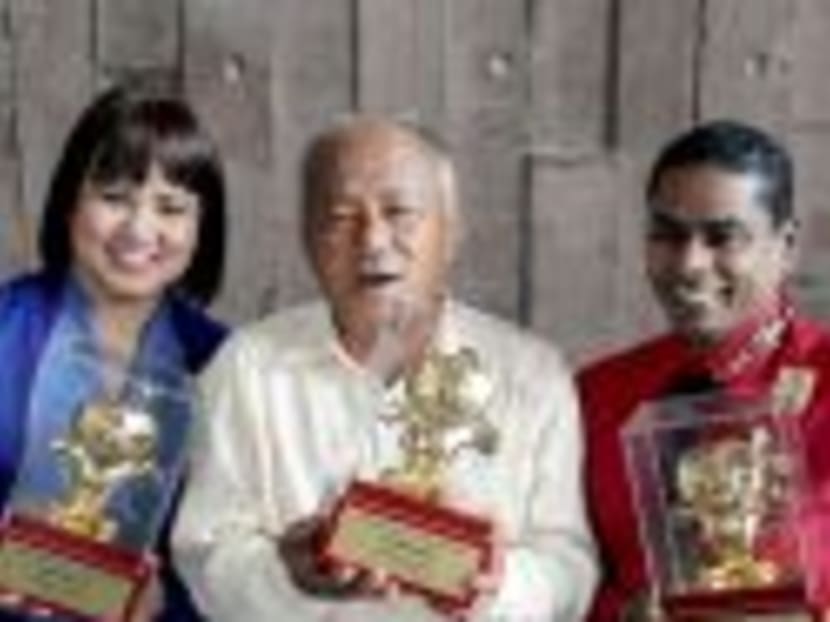 454 transport workers honoured for good service