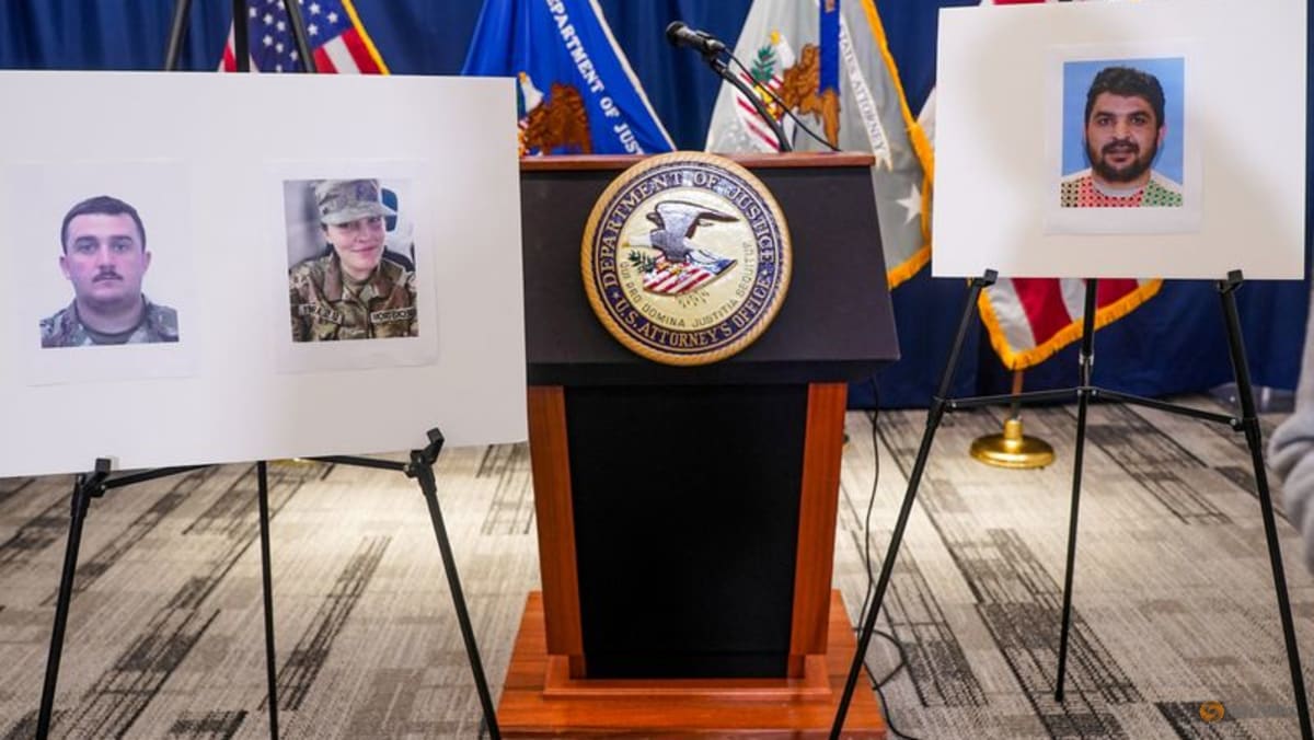 US halts all asylum decisions after shooting of National Guard members