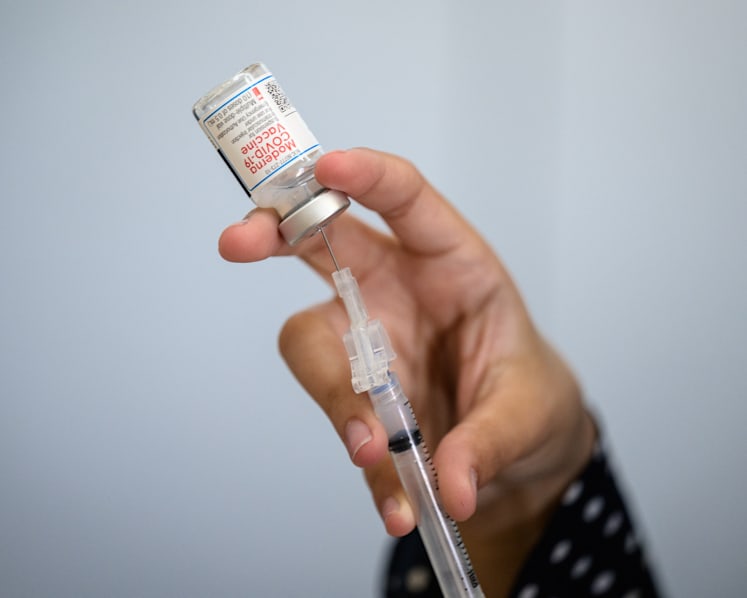 No, Covid-19 vaccines don’t affect women’s fertility or pregnancies