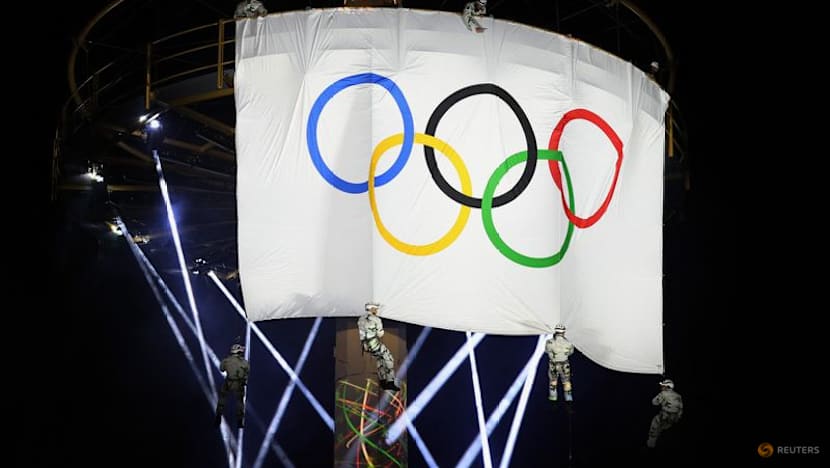 France welcomes Olympic flag as 2030 Winter Games loom