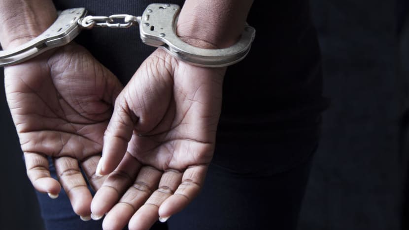 Police imposter who robbed masseuse gets jail time, caning