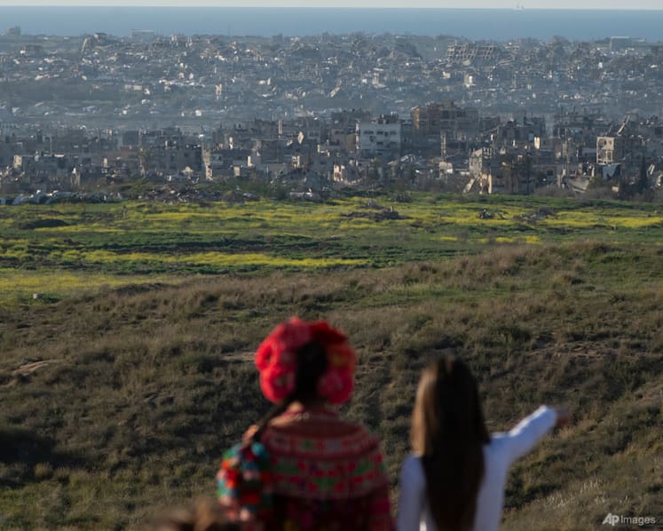 Faltering ceasefire deal heightens risks of resumption of Gaza war, say analysts