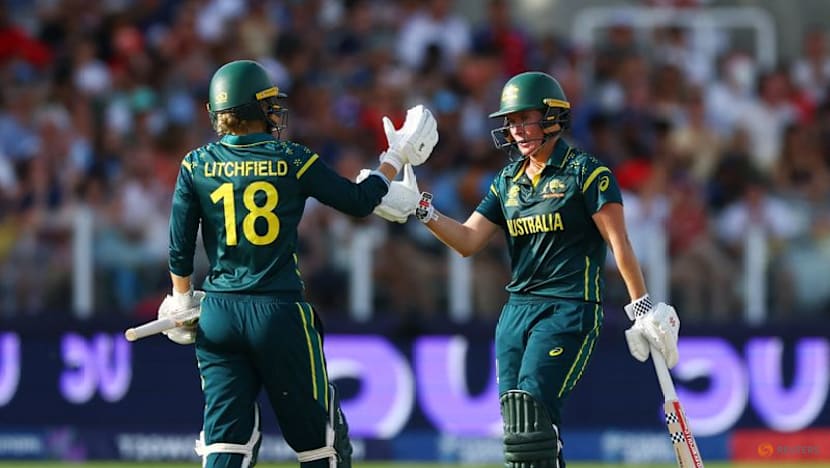 Australia dominate England to win T20 World Cup