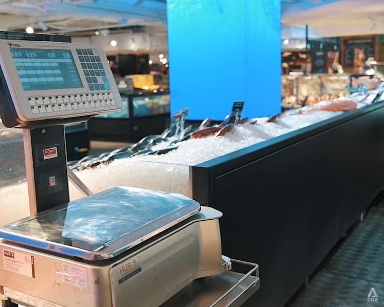 A glimpse into a supermarket's weighing and labelling process