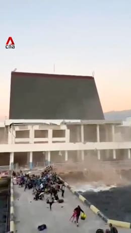 Powerful magnitude 7.7 earthquake strikes eastern Indonesia