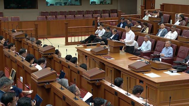 政府能以三个方式回应调薪建议 最终选择接受建议但逐步落实