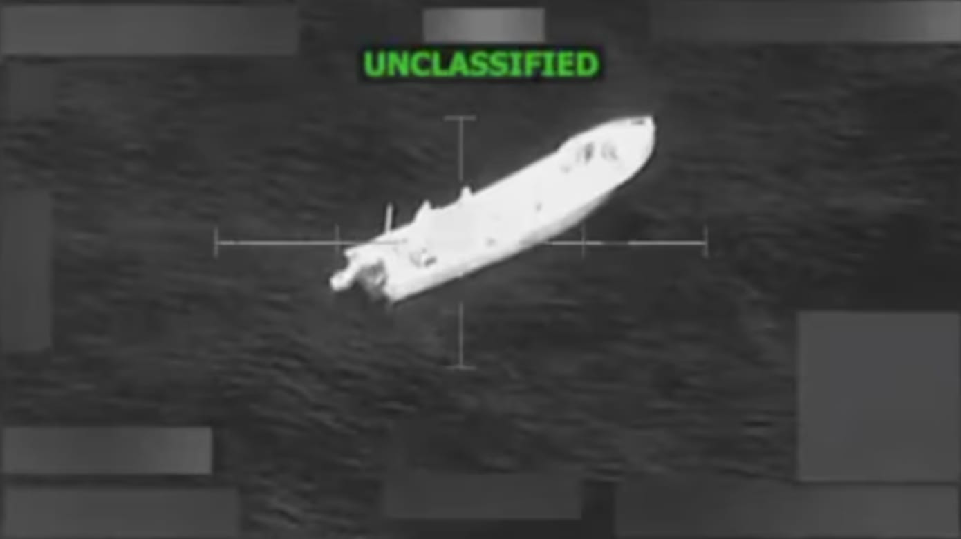 美军东太平洋再打击疑似贩毒船 六人死亡