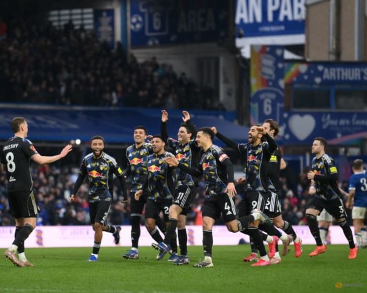 Leeds beat Birmingham on penalties to reach FA Cup fifth round
