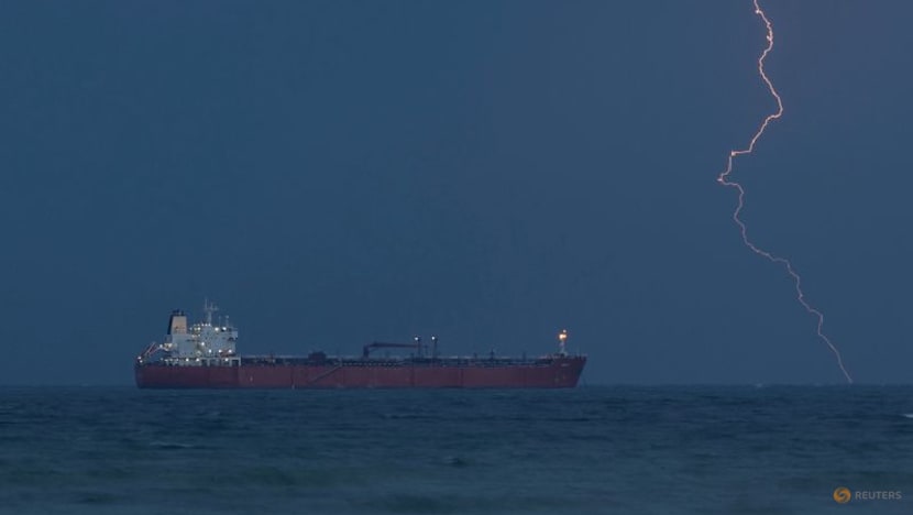 Oil falls over 13% on Trump postponing military strikes on Iran energy infrastructure