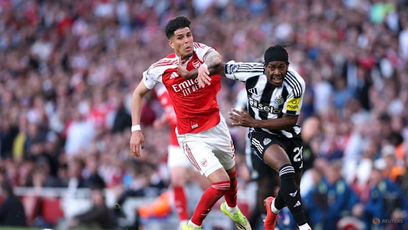 Nervy Arsenal go back to top as Eze seals vital win over Newcastle