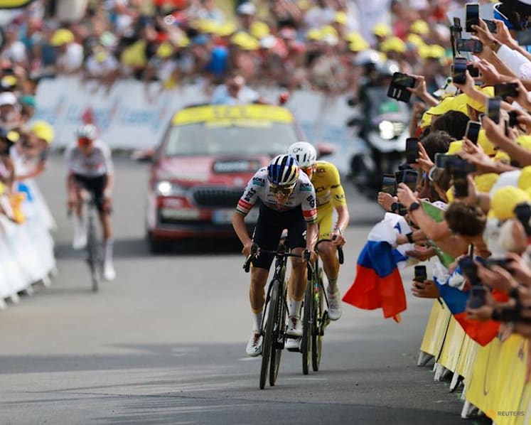 Evenepoel eyes time trial triumph to cement runner-up spot