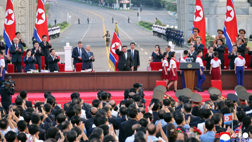 Putin hails North Korean troops as 'heroic' in letter to Kim Putin hails North Korean troops as 'heroic' in letter to Kim
