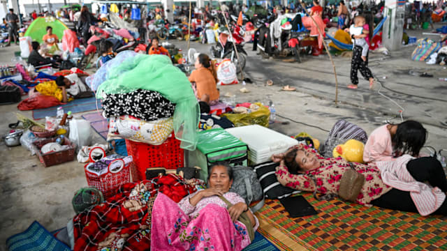 泰柬边境冲突持续 泰国在达叻府部分地区实施宵禁