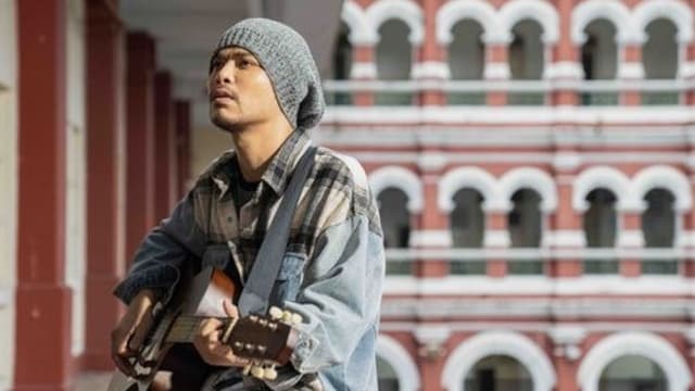 和中国音乐鬼才合唱　黄明志不怕新歌踩中国红线