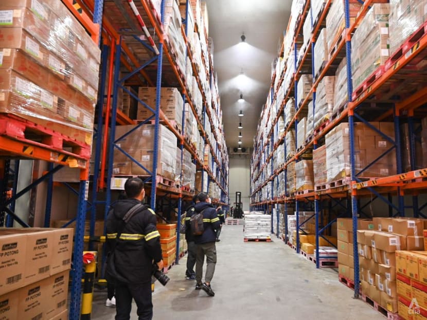 No need to hoard as Singapore has adequate supplies of frozen chicken: Desmond Tan No need to hoard as Singapore has adequate supplies of frozen chicken: Desmond Tan
