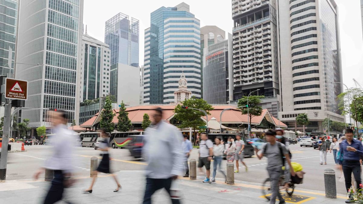 Wage growth slowed for Singapore workers in 2025, expected to stay moderate in 2026: MOM