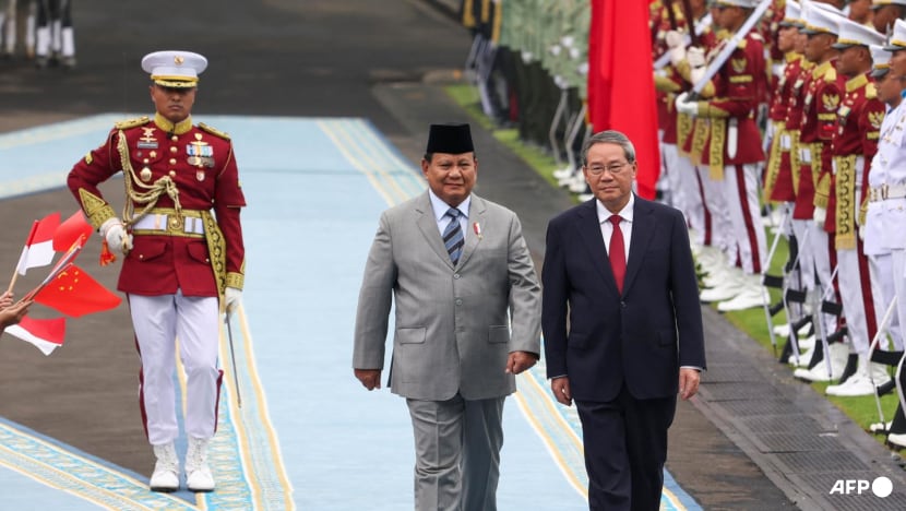 Indonesia, China agree to bolster ties ahead of ASEAN summit Indonesia, China agree to bolster ties ahead of ASEAN summit