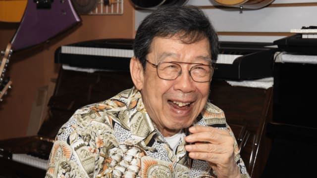 以90岁高龄再开唱　胡枫：继续破纪录