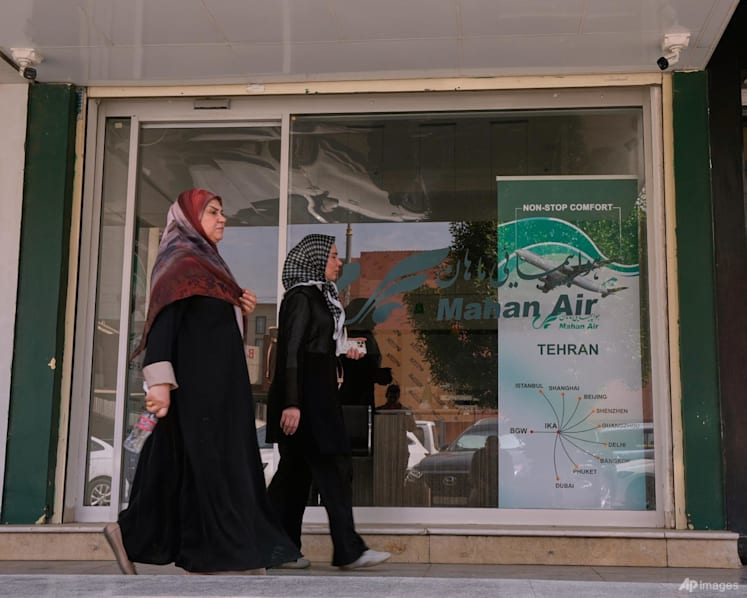 Iran airlines cancel flights as US sanctions hit