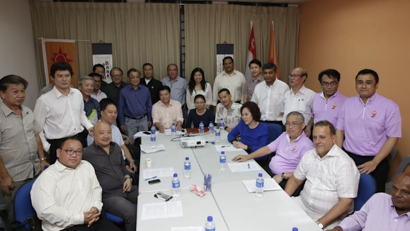 11 parties attend Opposition meeting
