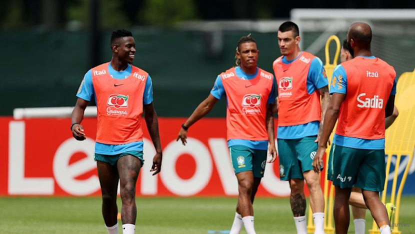 Bruised Brazil face Morocco in heavyweight World Cup opener