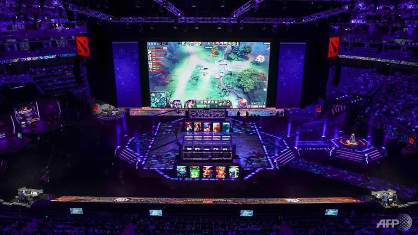 Five on Friday: 5 things about e-sports that will make you go 'wow' Five on Friday: 5 things about e-sports that will make you go 'wow'