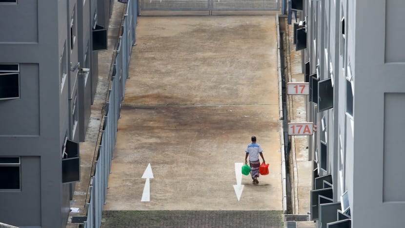 Covid-19: Record high of 942 new cases in Singapore, with almost 95% from foreign worker dorms