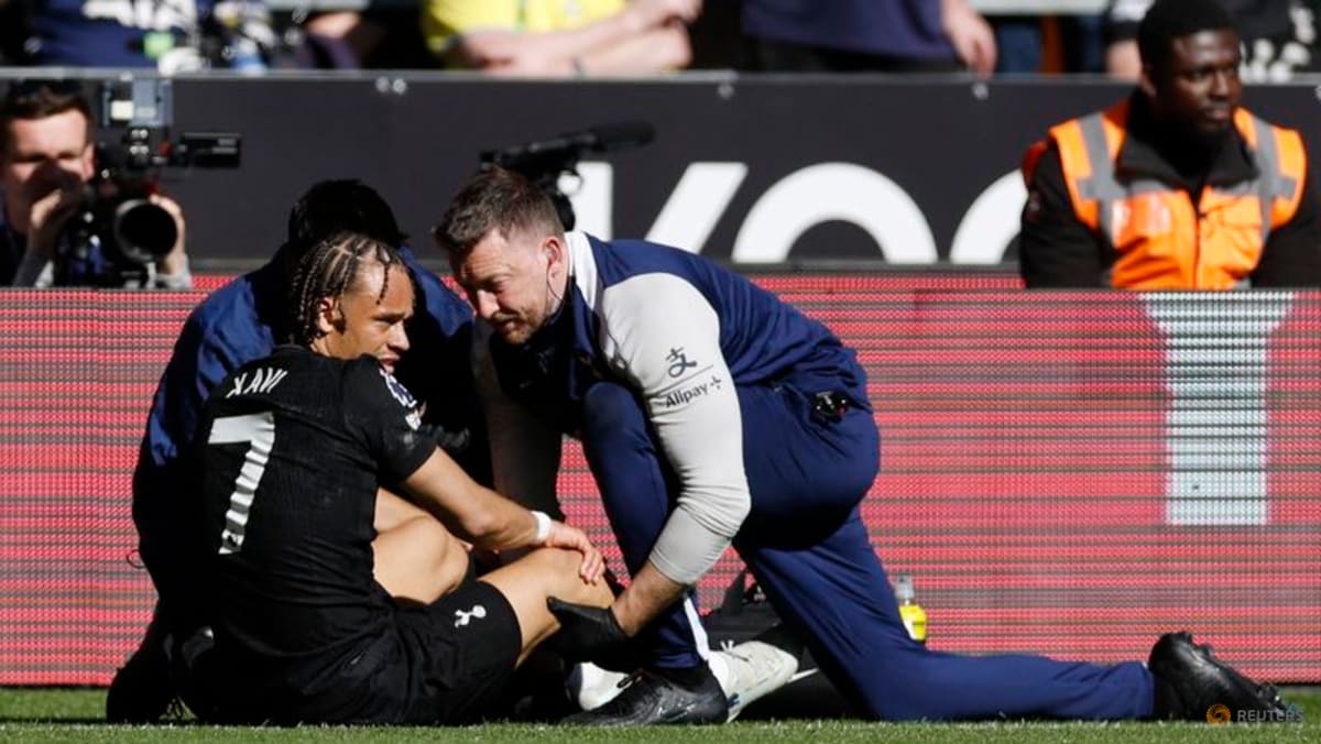 Netherlands and Tottenham's Simons to miss World Cup after knee injury