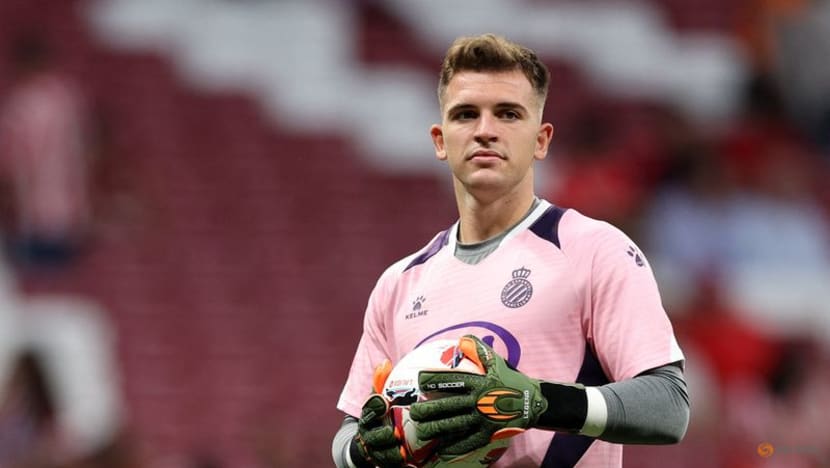 Flick keeps faith in Barcelona to register new recruits ahead of LaLiga opener