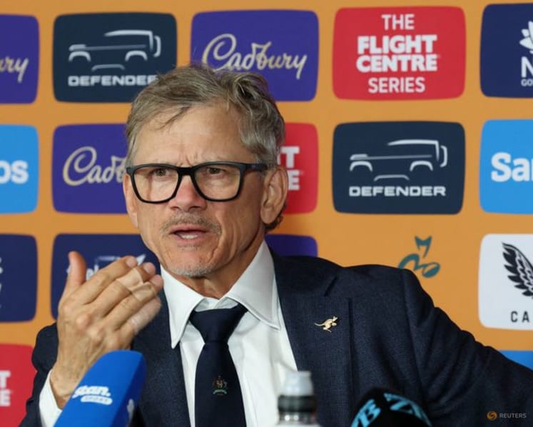 Honeymoon over for Wallabies coach Kiss after another bout of 'Bledis-woe'