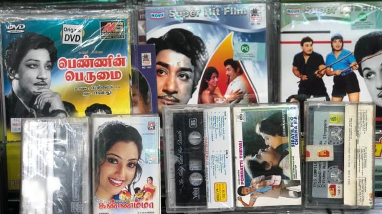 மறைந்து வரும் பாரம்பரியத் தொழில்கள் - இசைவட்டு, திரைப்பட வட்டு விற்பனை