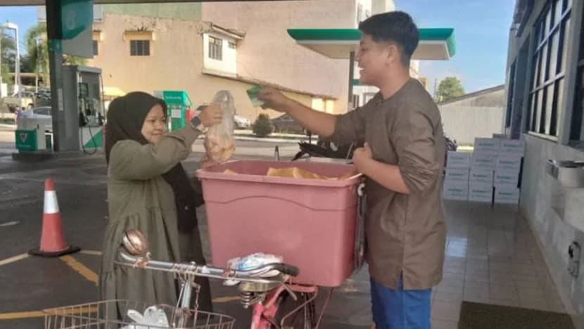 Basikal arwah bapa jadi nostalgia mahal buat keluarga peniaga karipap