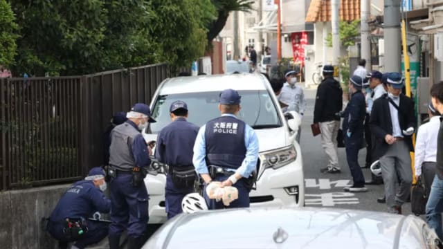 日本男子蓄意驾车冲撞七名学童 被警方逮捕