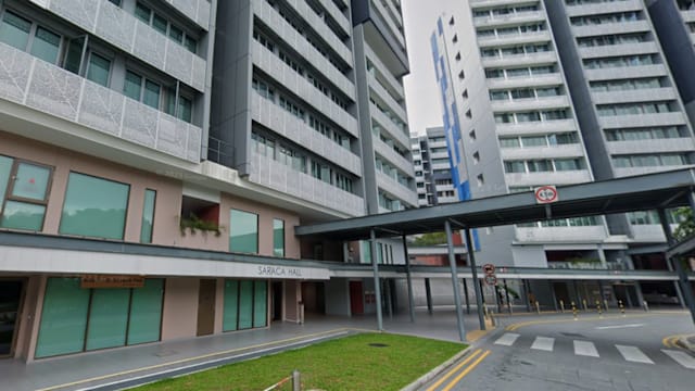 23岁南大学生疑企图自杀被扣