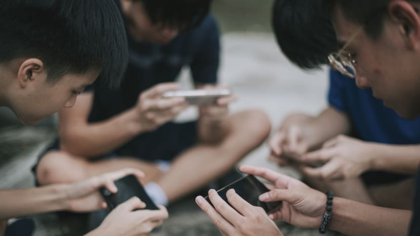Commentary: Parents, you may be fuelling your children's Internet addiction Commentary: Parents, you may be fuelling your children's Internet addiction
