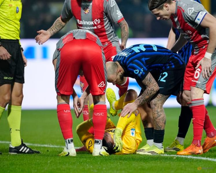 Inter's Marotta condemns flare incident in win at Cremonese