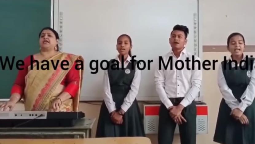 MCCY 'terkejut, bingung' dengan dakwaan komposer India berhubung lagu 'Count on Me, Singapore'