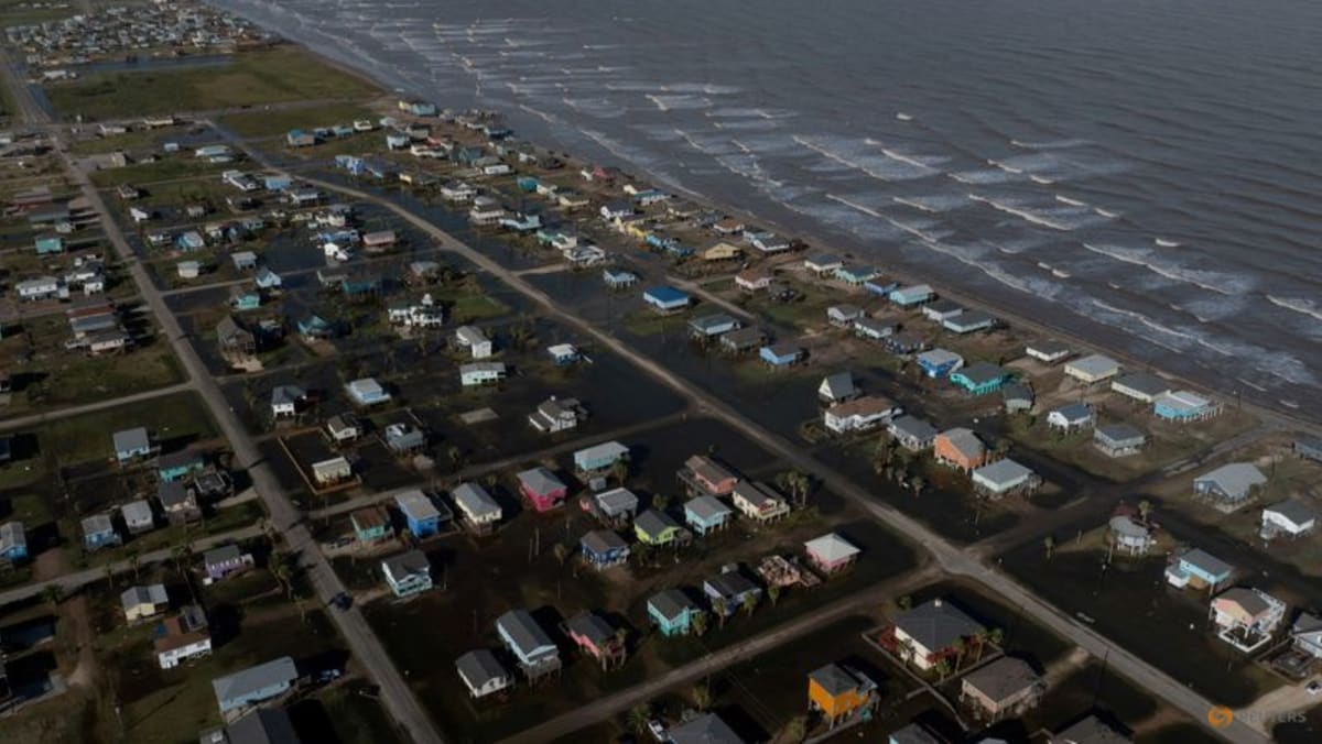 Nearly a million in Texas still without power after Hurricane Beryl - CNA