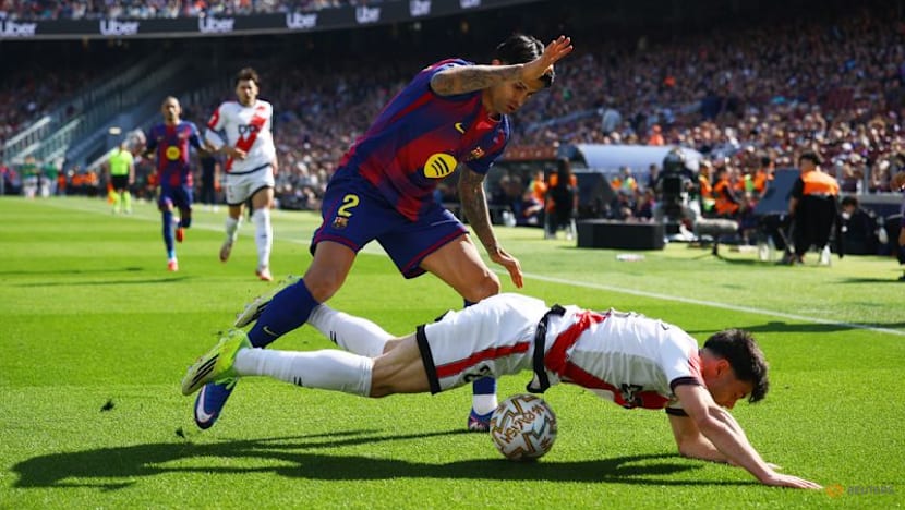Araujo header and Garcia heroics secures Barcelona's narrow win over Rayo