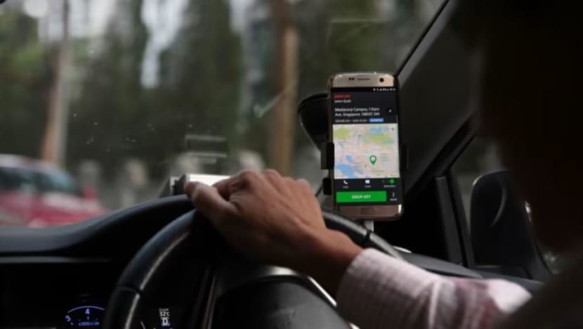 Pemandu Grab, Gojek saksikan pendapatan lebih rendah; Grab sifatkan penurunan sebagai 'musiman'
