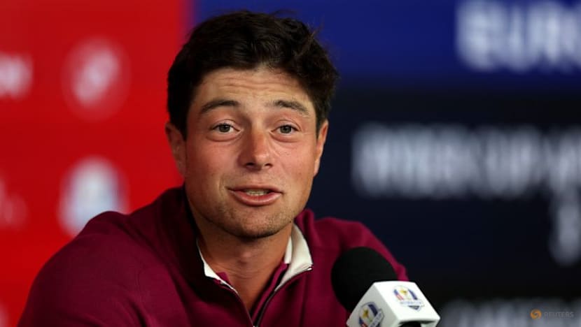 Hovland's golf game gets lift-off from UFO obsession
