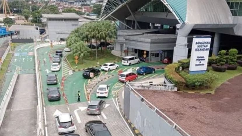 Jabatan Imigresen M'sia sudah lakukan tambah baik; rakyat lancar pulang undi PRU15 Jabatan Imigresen M'sia sudah lakukan tambah baik; rakyat lancar pulang undi PRU15