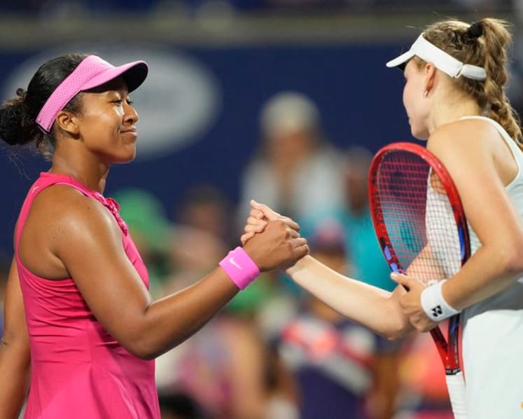 Rybakina fights back to beat Osaka at Canadian Open, will meet Gauff in semis