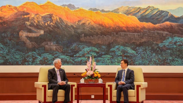 张志贤结束访华行程 期间会见了当地多名高级官员