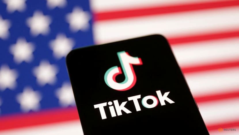 Trump says TikTok sale deal to come before Apr 5 deadline Trump says TikTok sale deal to come before Apr 5 deadline
