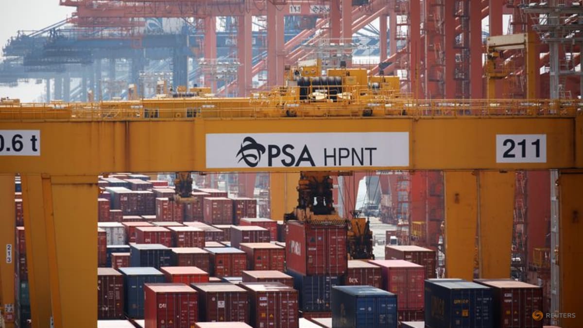 South Korea economy likely returned to growth in Q1 - Reuters poll