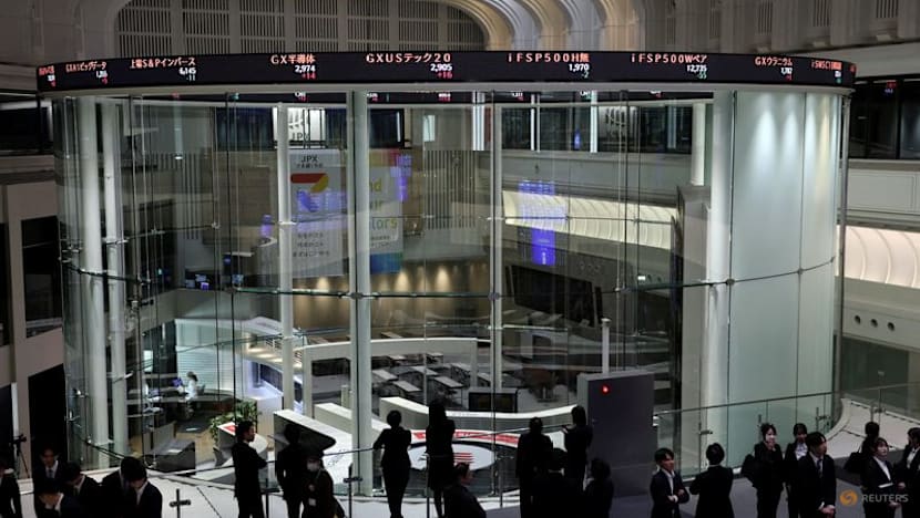 Japanese investors sell foreign stocks in April as energy costs rise